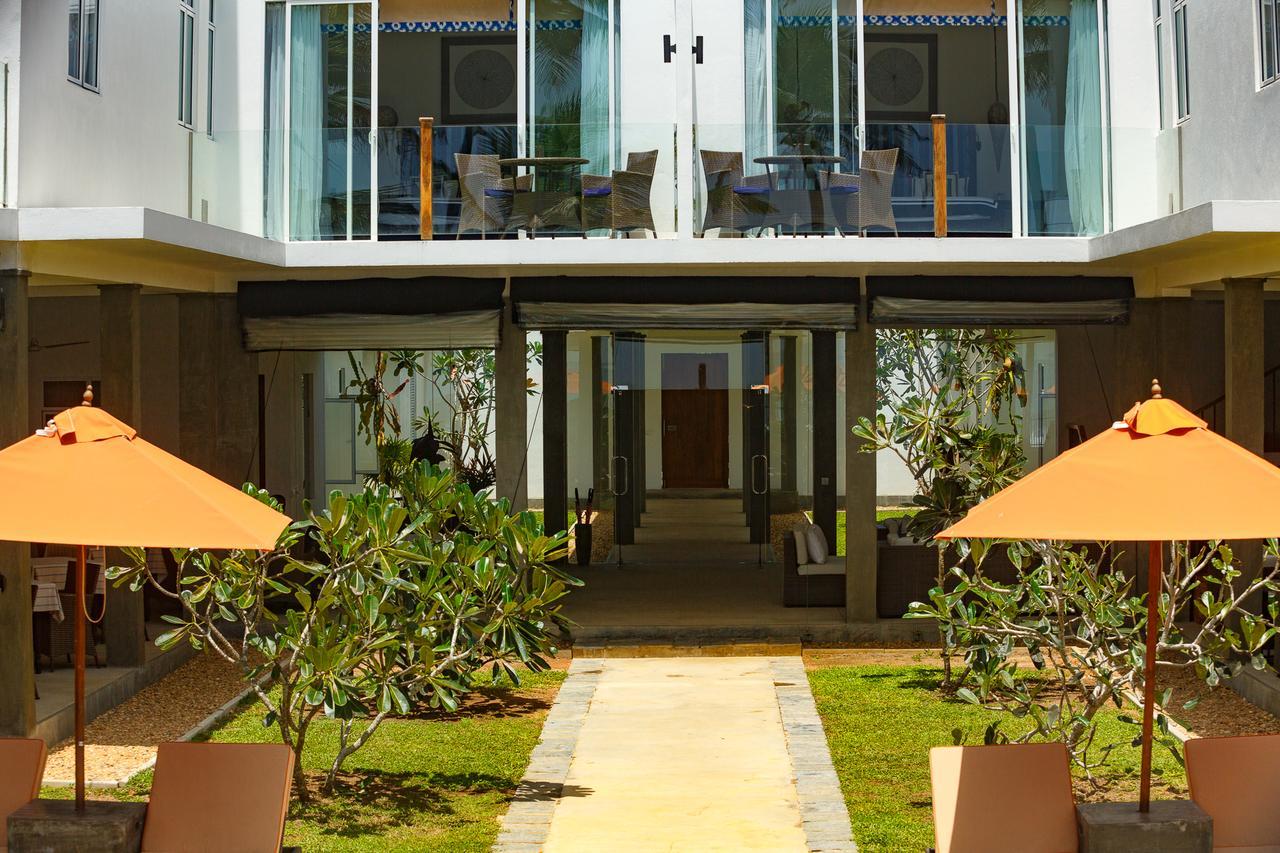 Kk Beach Habaraduwa Central Kültér fotó