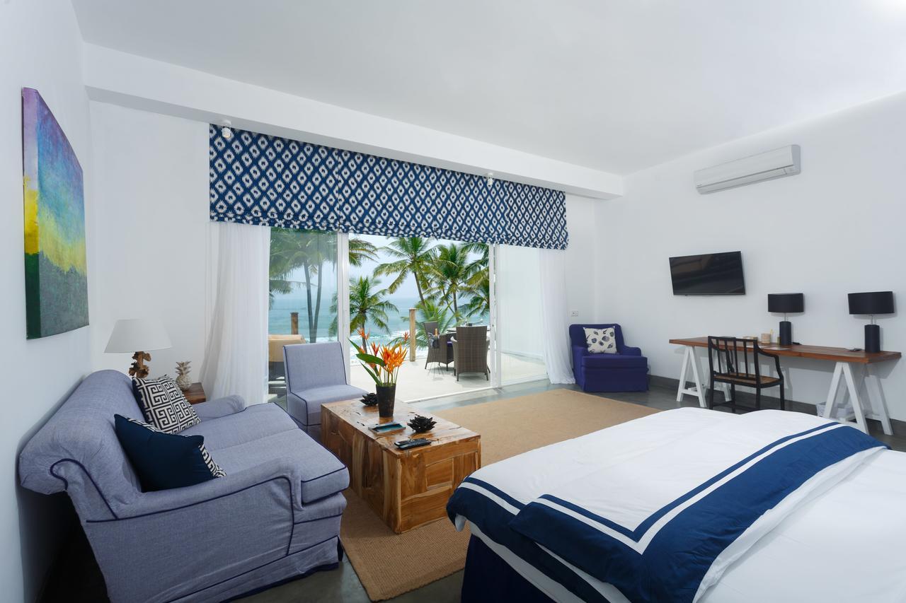 Kk Beach Habaraduwa Central Kültér fotó